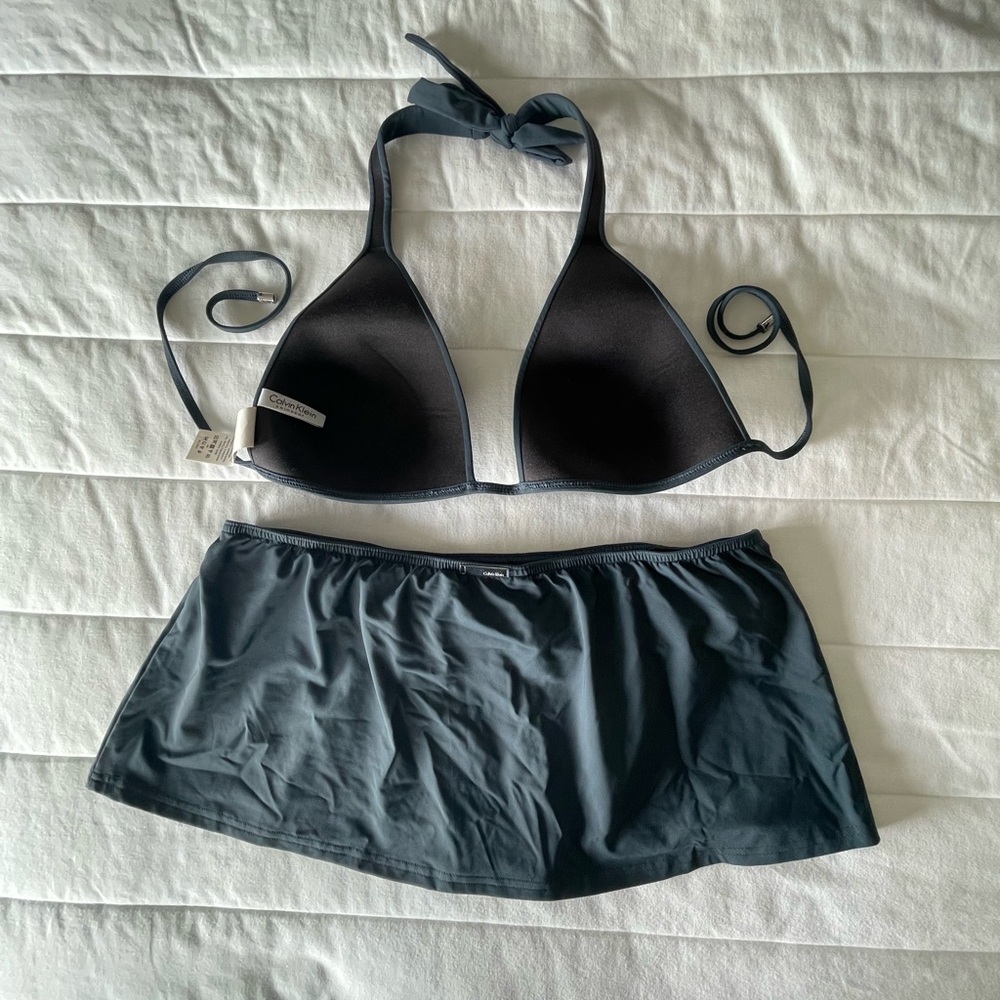 Calvin Klein 2 piece swimwear - Picture 7 of 8